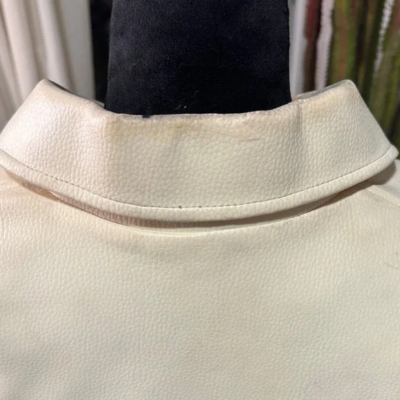 Cream Bomber Jacket with Dragon Embroidery - Picture 15 of 16